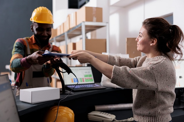 Asset Tracking Solution with an Engaging User Experience for Construction Companies – Winklix case study
