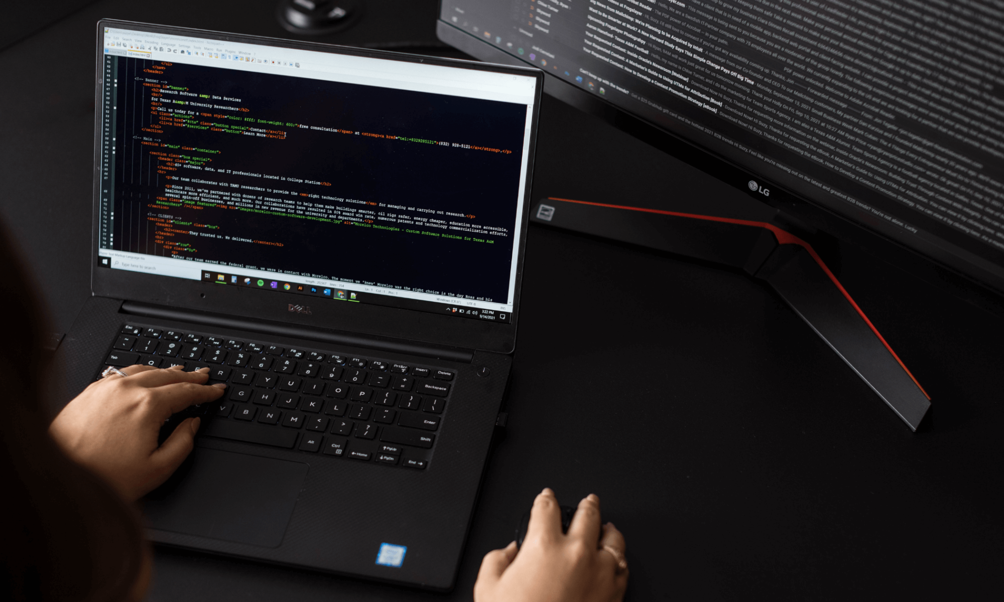 Beyond Off-the-Shelf: Why Custom Software is the Backbone of Digital Transformation